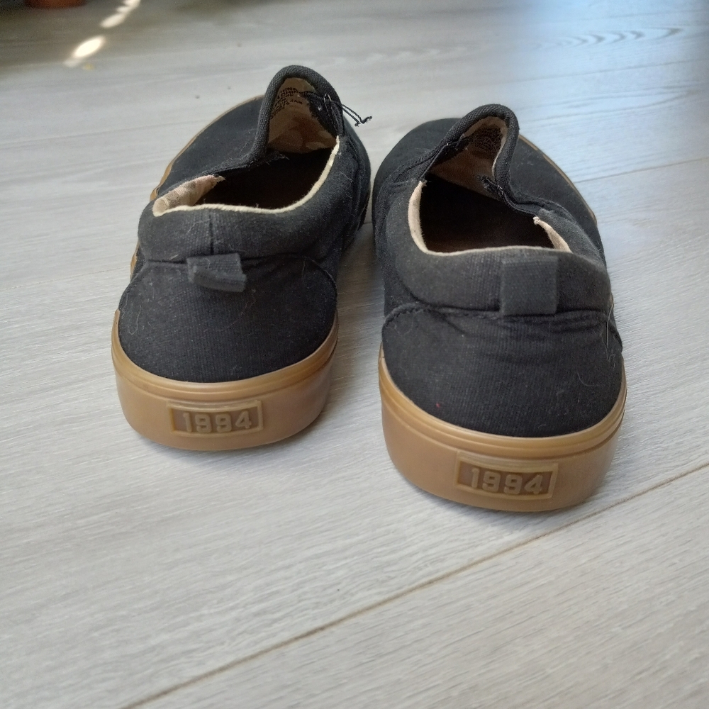 Old Navy 1994 Collection Canvas Slip-on Sneakers, Youth Sz 3 - Picture 4 of 10